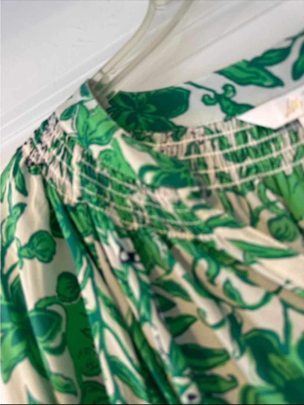 Like new, Lilly Pulitzer Blouse - Women Tops - Picture 5 of 6